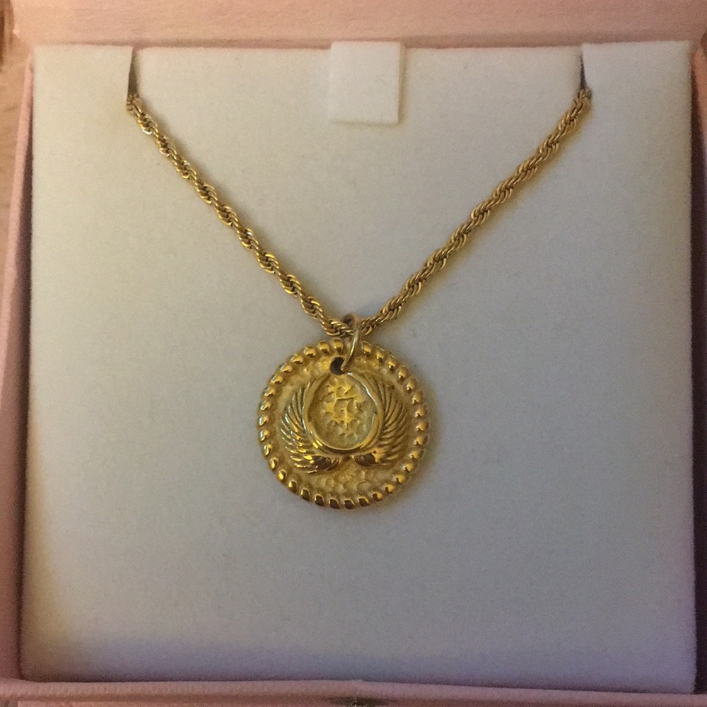 Goldenthread Angel Wings Medallion Necklace